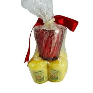 Yankee Candle Gift Set 4 Christmas Cookie Votives w/ Red Glass Votive Holder